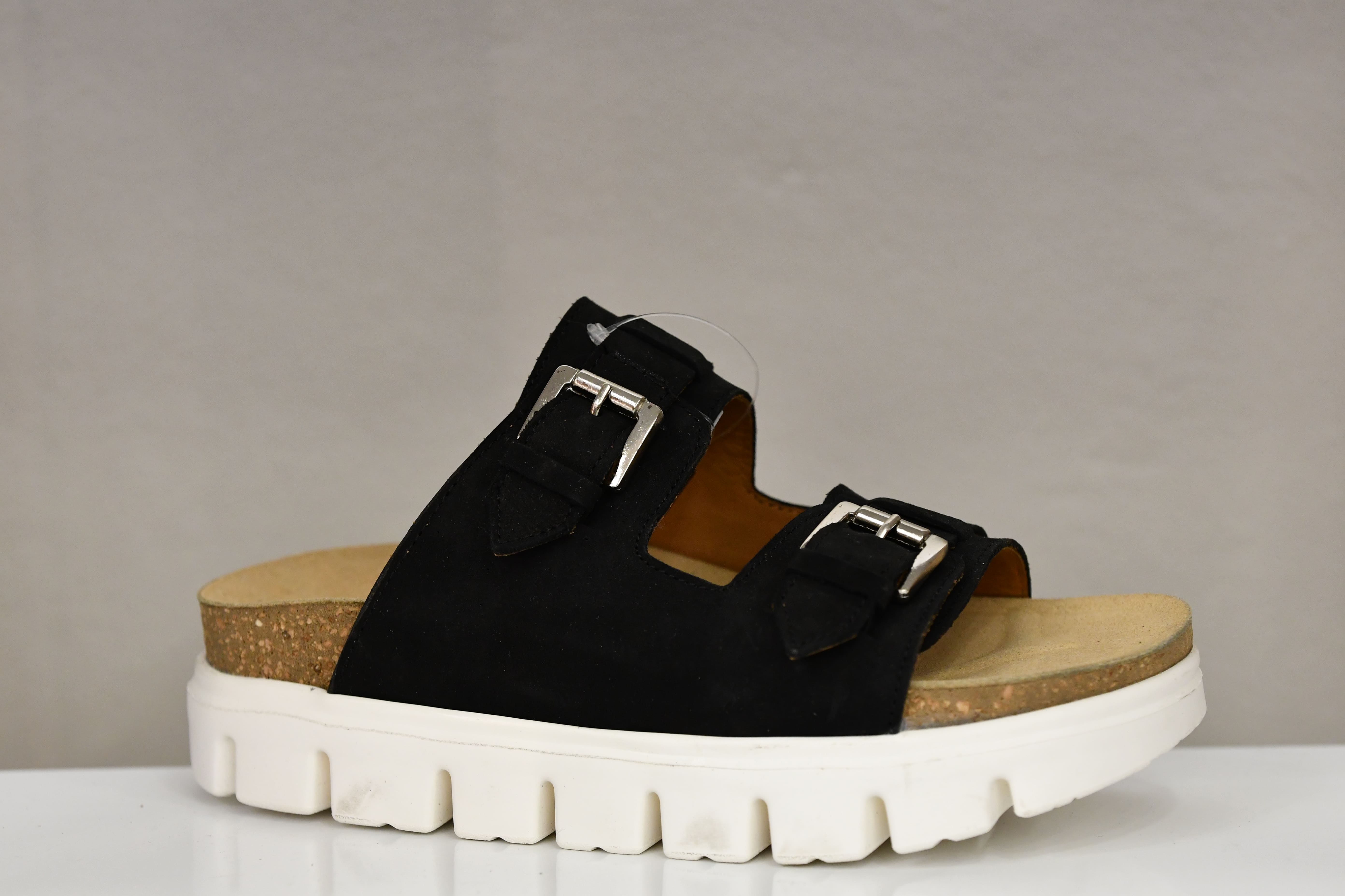 TRAPANI 420 Nobuck Negro